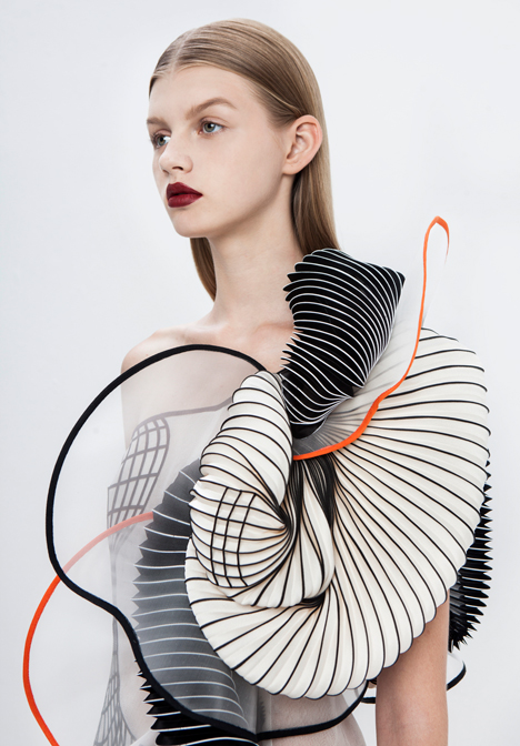 Hard Copy fashion collection by Noa Raviv dezeen 4 Noa Raviv combines grid patterns and 3D printing for Hard Copy fashion collection